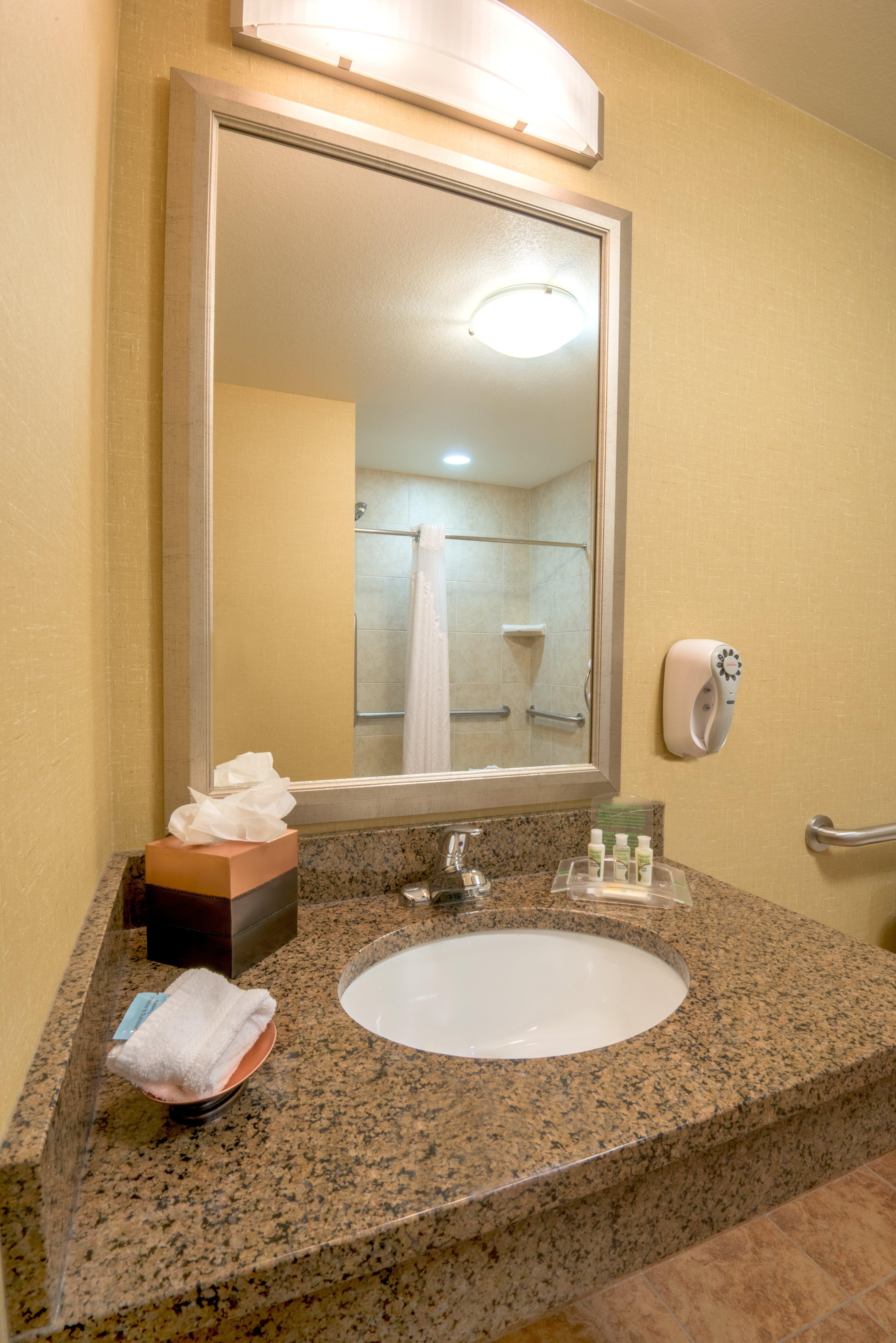 Holiday Inn Casper East-Medical Center By Ihg Exterior photo